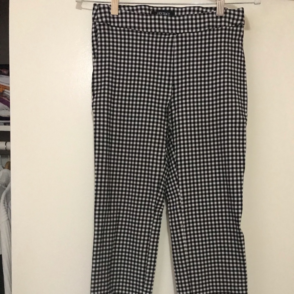 Ellen Tracy checkers pants